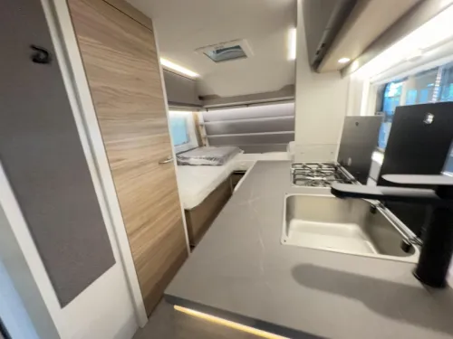 Dethleffs Nomad 460 EL single beds / external gas photo: 12