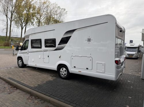 Hobby Optima Ontour T 70 E Lits Jumeaux Grande Salle de Bain Auvent photo: 6