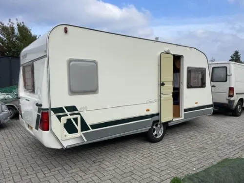 Chateau Cantara 490 FHU Frans bed rondzit tent  foto: 3