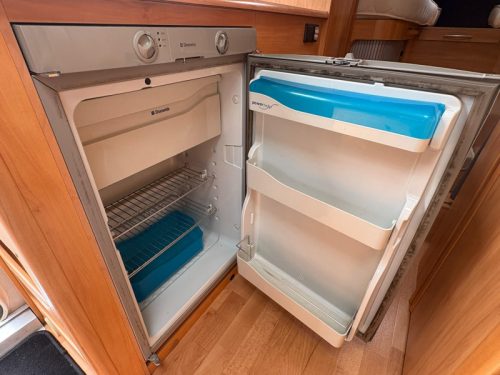 Adria Coral 660 SL Single beds, Air conditioning, 130HP photo: 15
