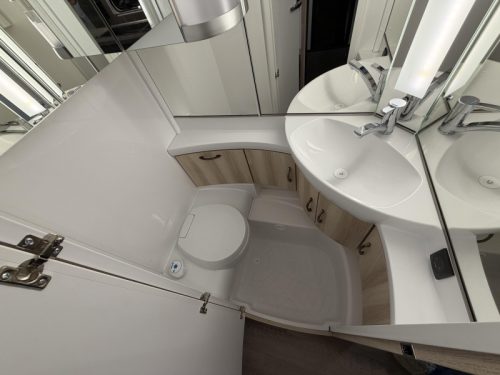 Hobby De Luxe 540 UL New | Action model 2026 photo: 15