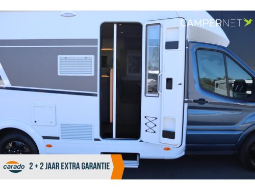 Carado T447 Edition 26 165hp Automatic | Single beds | Awning | Pop-up bed | Separate shower | Bike rack | 12'' Ford multimedia system photo: 4