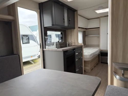 Hobby De Luxe 460 LU Modell 2026 Foto: 4