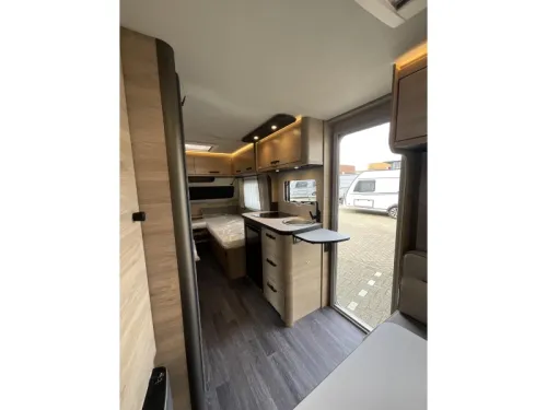 Weinsberg CaraOne Edition HOT 480 EU EINZELBETTEN-AKTIONSMODELL Foto: 7