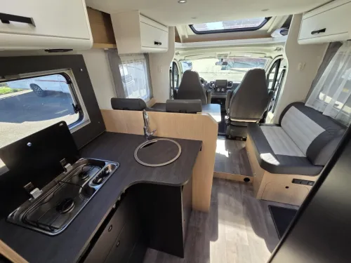 Sunlight T 67 Automatic with single beds  photo: 12