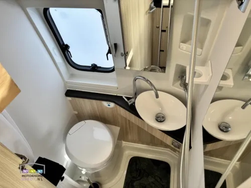 Adria Twin Axess 600 SP photo: 6