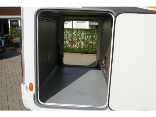 B&uuml;rstner Nexxo Time T 690 G Automatic, Single beds. photo: 5