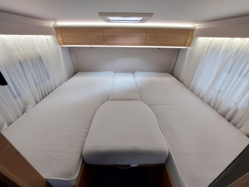Adria Matrix 600 SL L&auml;ngsbett/Hubbett/TV/Batterie Foto: 19