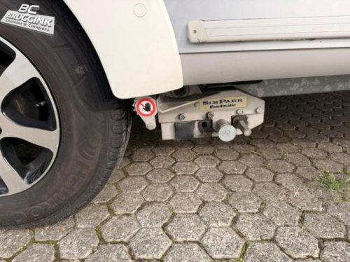 B&uuml;rstner Averso 390 TS FRANS BED MOVER AIRCO LF foto: 2