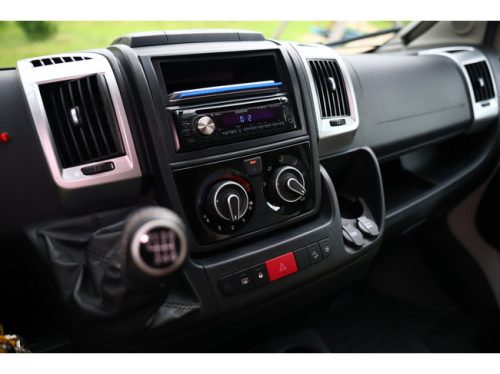 B&uuml;rstner Ducato Brevio Autocaravana AVM AIRE ACONDICIONADO CONTROL DE CRUCERO LAC HILLCONTROL 2.3L '16 foto: 13