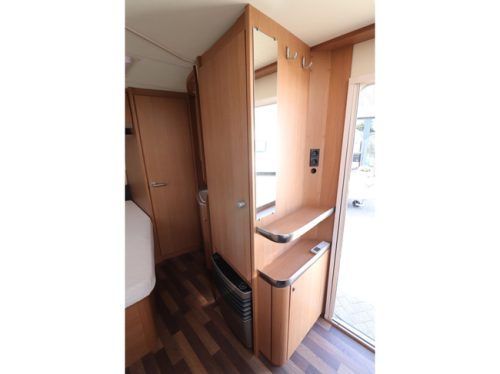 Knaus Sport 450 FU Voortent/ Fietsendrager foto: 15