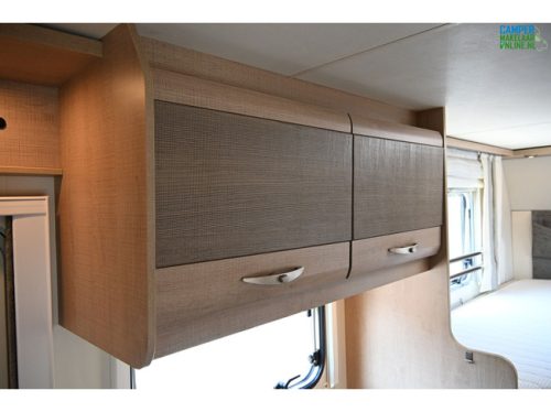 B&uuml;rstner Travel Van T 620 photo: 14