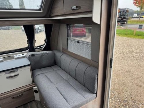 Sprite Mondial 470 SE French bed photo: 9