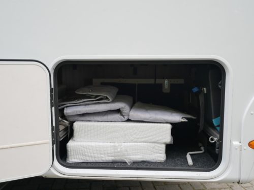 Carado T348, 6.80 Meter, French bed, Pop-top roof, Memo Bike rack photo: 20
