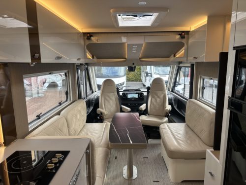 B&uuml;rstner Elegance 910 G E&P Mercedes ALDE Airco photo: 7