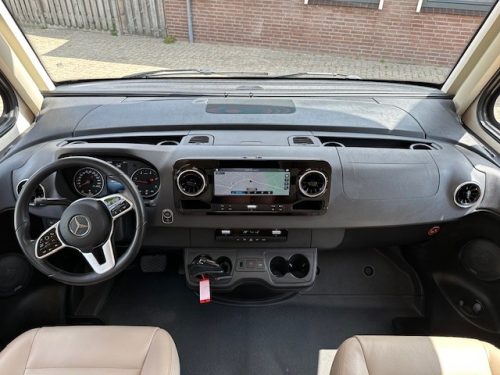 Hymer BMC-I 680, automatic, without drop-down bed! photo: 13
