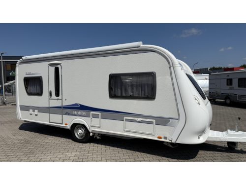 Hobby De Luxe 540 UL single beds dinette photo: 0
