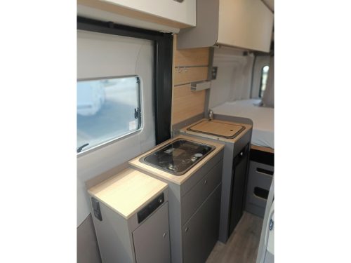 LMC Innovan 590 Dakar Edition  photo: 13