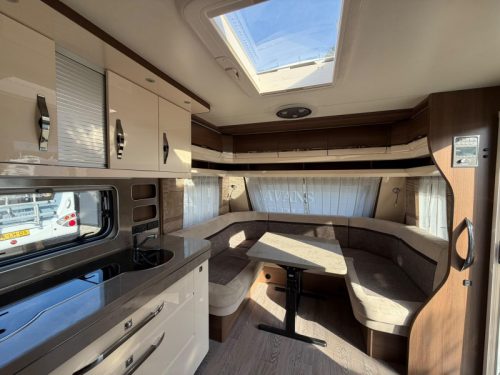 Hobby Prestige 560 WFU Fully equipped!! photo: 6