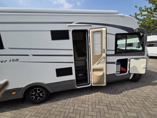 Mobilvetta K-Silver i58 con suspensi&oacute;n neum&aacute;tica completa foto: 8