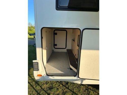 Challenger Semi-integrated 287 GA Ford Transit with Single beds 5 SEAT BELTS photo: 10
