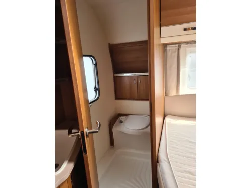 Tabbert Da Vinci 540 DM Etagenbetten & Klimaanlage! Foto: 8