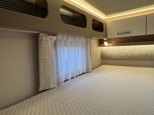 Weinsberg CaraCompact Pepper Edition 600 MEG 140 pk Automaat 9-Traps Euro 6 Fiat Ducato 8 **Enkele bedden/Fietsendrager/Satelliet/Smart TV photo: 17