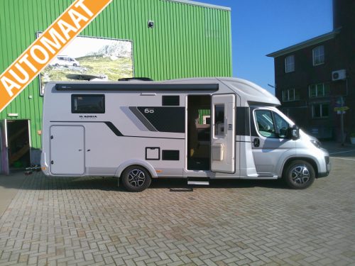 Adria Matrix 670 SL 5 Personen Foto: 0