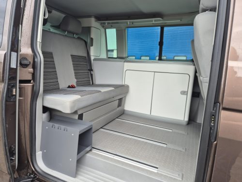 Volkswagen T5 California 180 DSG photo: 9