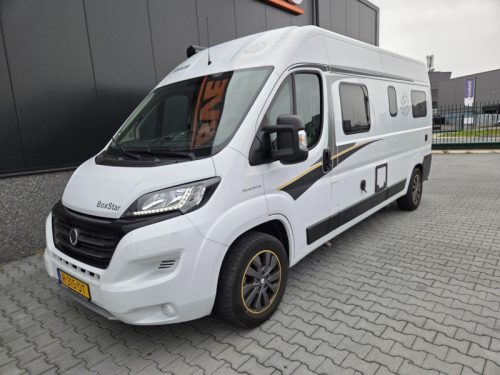 Knaus BoxStar Lifetime 600 ME Busbiker Camas individuales foto: 1