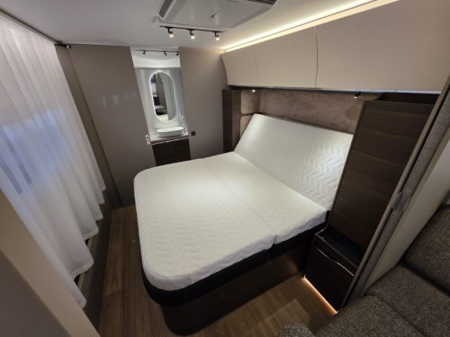 Adria Alpina 663 HT foto: 14