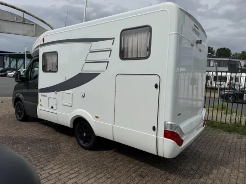 Hymer Van 520 S Single beds space wonder photo: 31