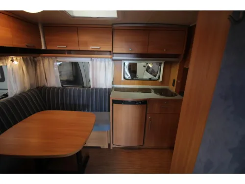 Knaus Sport 450 FU Rondzit, Voortent,  foto: 5
