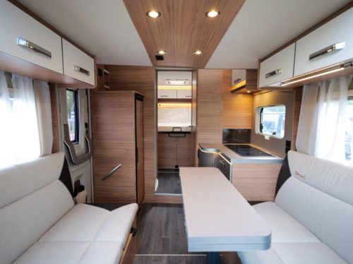 Weinsberg CaraSuite Spicy 700 DX AUTOMATIC FACE 2 FACE 2027 photo: 14
