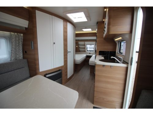Hobby De Luxe 495 UL Mover+Lithium, 1st owner photo: 14