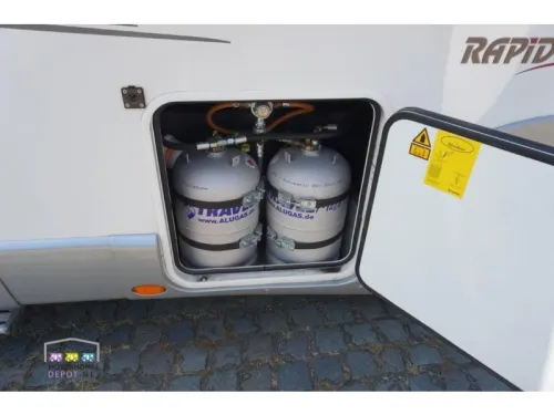 Rapido 855 F Premium Edition Automatik Foto: 22