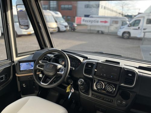 Pilote G 740 GJ Camper, 5-Person 2027 photo: 17