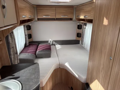 Eriba Nova Light 442 Mover/Unico awning  photo: 9