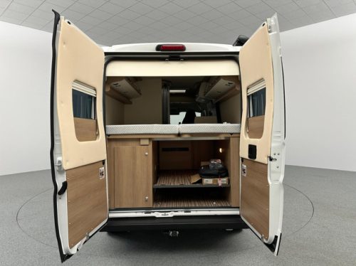 Malibu Van Compact 600 LE photo: 19