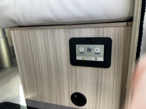 Adria Compact DL 60 Years Selection level airco fietsdr tv au  foto: 14