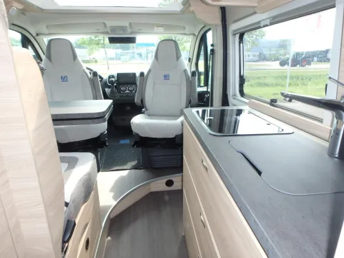 Knaus BoxLife Pro 600 MQ 14250km on the odometer photo: 20