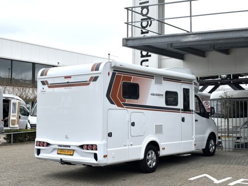Weinsberg CaraLoft 640 MERCEDES AUTOMAAT ENKELEBEDDEN HEFBED Foto: 21