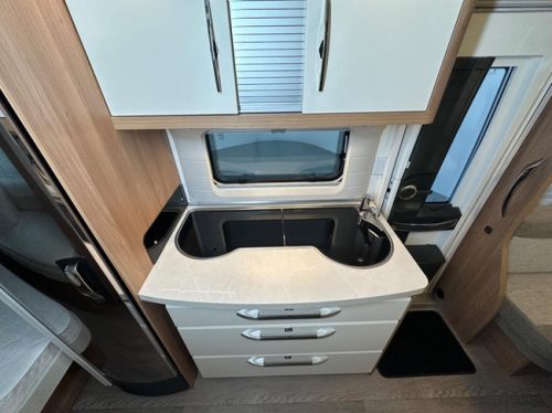 Hobby De Luxe 495 UL IC Silverline photo: 20