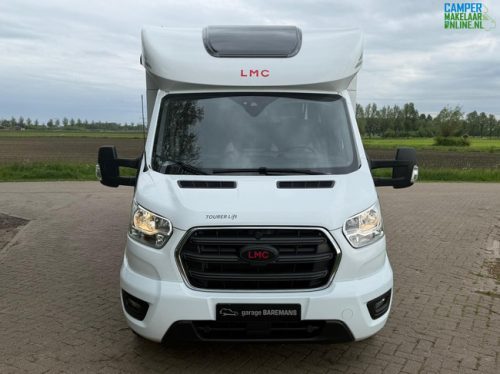 LMC Tourer Lift 664G photo: 6