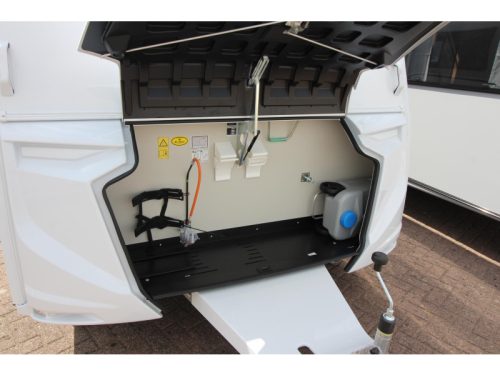 Knaus Sport 450 FU Action model! photo: 22