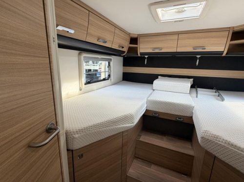 Autocaravana Dethleffs Advantage Edition T 7051 Camas Individuales Panel Solar Suspensi&oacute;n Neum&aacute;tica Bearlock foto: 19