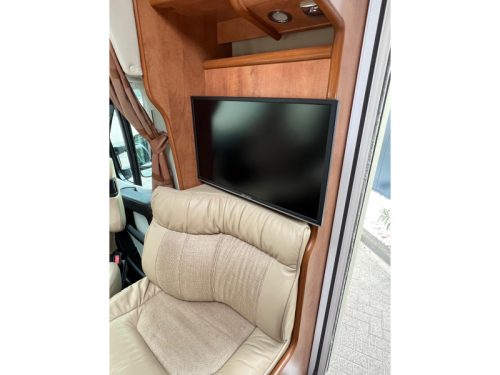 Carthago Chic C-Line T 4.8 automatic, single beds, photo: 8