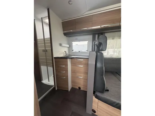 Adria Coral XL Plus A 670 SL photo: 18