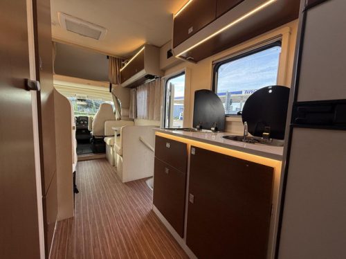 Rimor Seal 9 Alcove with 7 berths family camper photo: 10