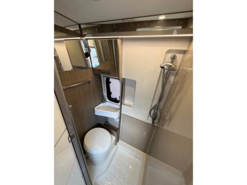 Chausson V697 VIP Dachklimaanlage, Busbiker, Markise Foto: 16